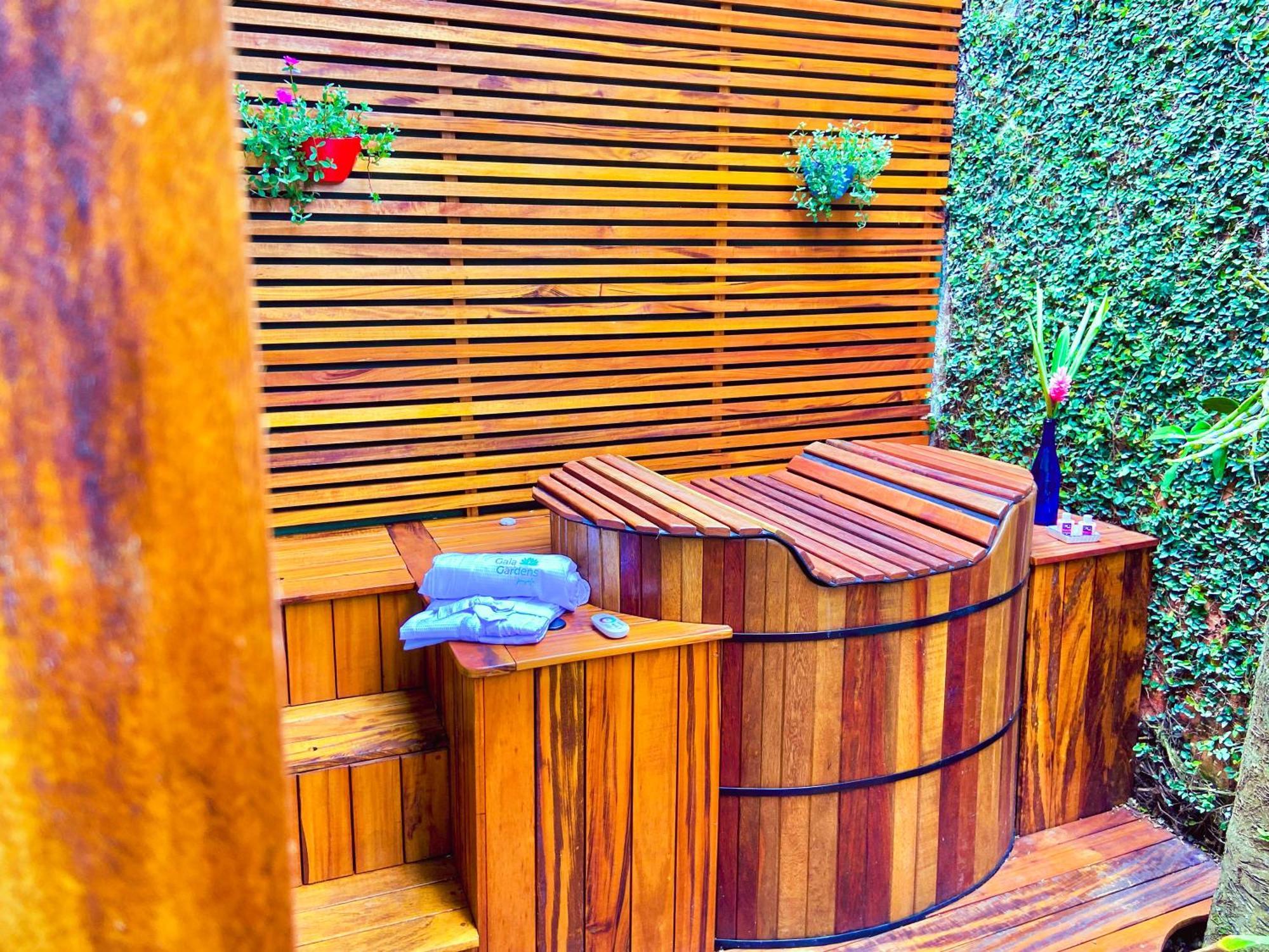 Velinn Pousada Gaia Gardens Parati Esterno foto